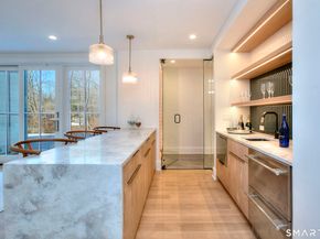 8 Loretta Court, Westport CT 06880