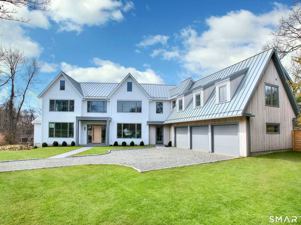 8 Loretta Court, Westport CT 06880