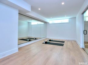 8 Loretta Court, Westport CT 06880