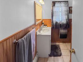 364 Griffin Avenue, Bridgeport CT 06606