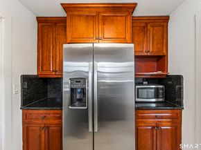 167 Hollow Tree Ridge Road, Darien CT 06820