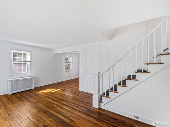 167 Hollow Tree Ridge Road, Darien CT 06820