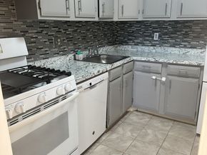 50 Greenhouse Road 33D, Bridgeport CT 06606