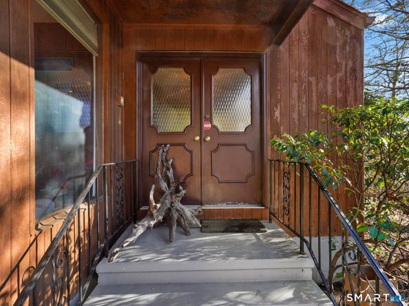 24 Grey Hollow Road, Norwalk CT 06850