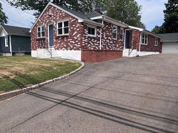 3674 Park Avenue, Bridgeport CT 06604