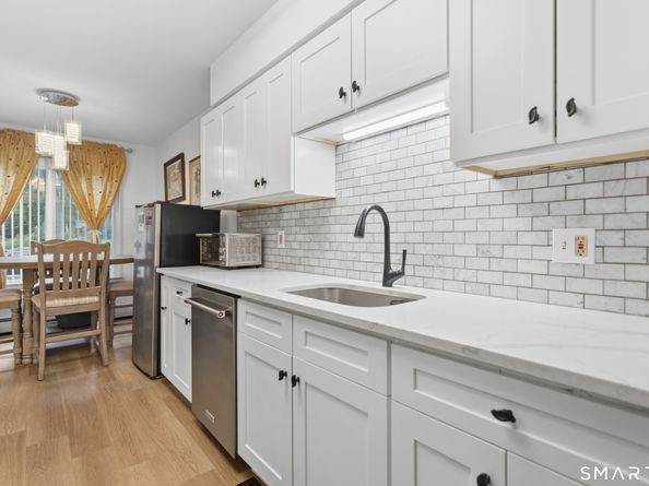 333 Vincellette Street 83, Bridgeport CT 06606