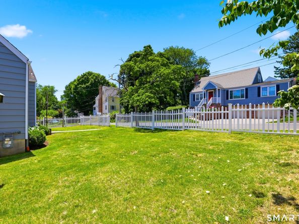 65 Beaver Street, Fairfield CT 06824