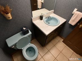 200 Old Coach Lane, Stratford CT 06614