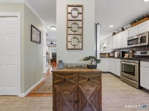 1404 Cypress Drive 1404, Danbury CT 06811