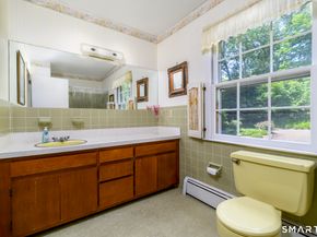 101 E Cross Road, Stamford CT 06907