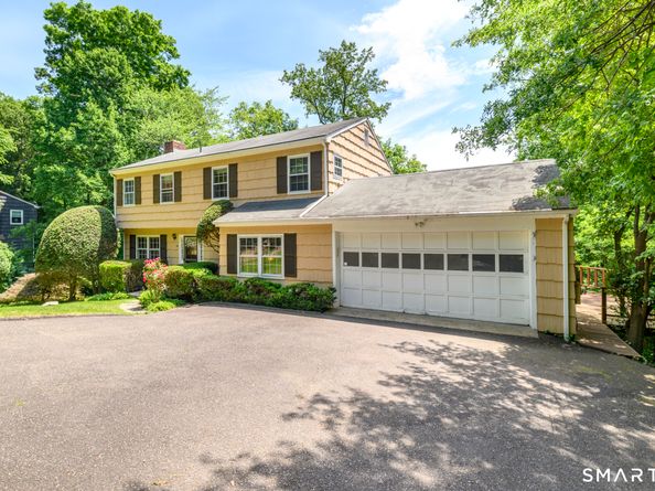 101 E Cross Road, Stamford CT 06907
