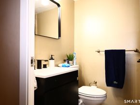 25 Cartright Street 7E, Bridgeport CT 06604