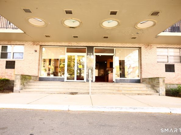 25 Cartright Street 7E, Bridgeport CT 06604