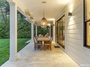 13 Sunswyck Road, Darien CT 06820
