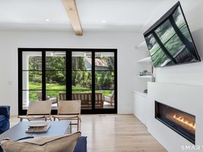 13 Sunswyck Road, Darien CT 06820
