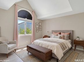 6 Caroline Farms Road 4, Greenwich CT 06807
