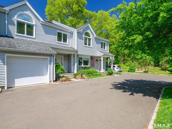 6 Caroline Farms Road 4, Greenwich CT 06807