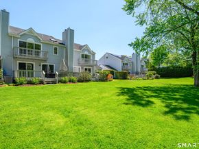 6 Caroline Farms Road 4, Greenwich CT 06807