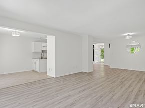 6 Caroline Farms Road 4, Greenwich CT 06807