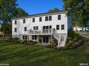 101 Applegate Road, Fairfield CT 06824