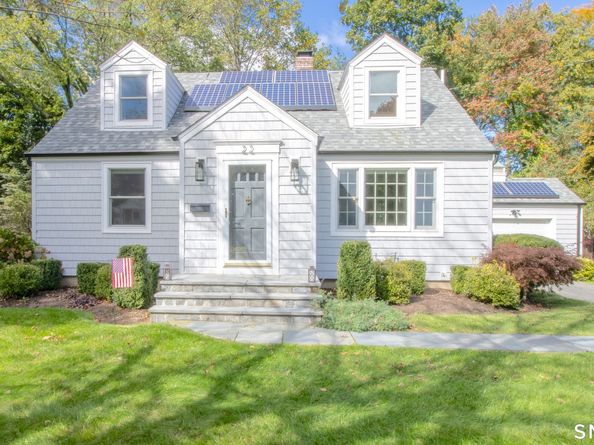 22 Allan Drive, Trumbull CT 06611