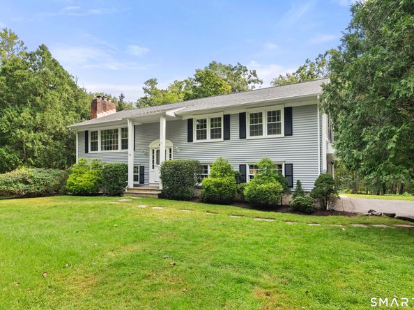 113 Dogwood Lane, Stamford CT 06903