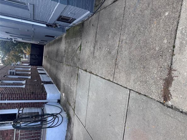 65-21 78th Avenue, Glendale NY 11385
