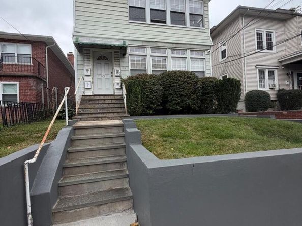 279 S Columbus Avenue, Mount Vernon NY 10553