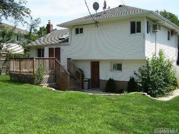 8 Debora Drive, Plainview NY 11803