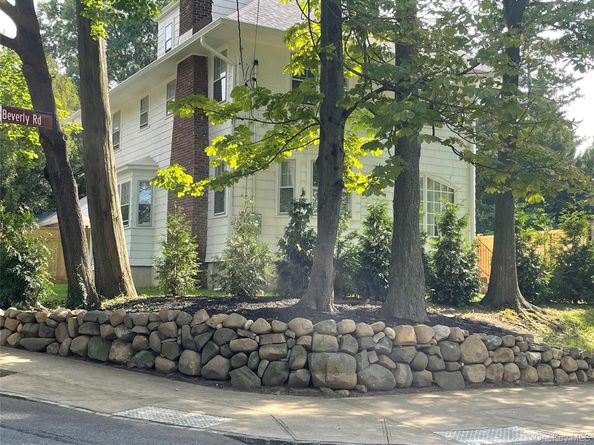 252 Beverly Road, Douglaston NY 11362