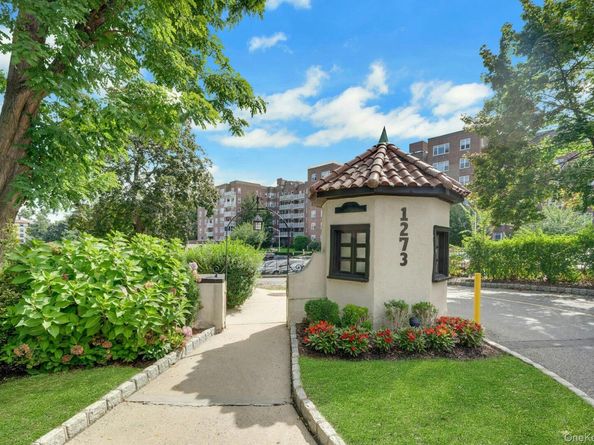 1273 North Avenue 3F, New Rochelle NY 10804