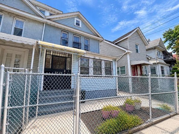 94-24 41st Road, Elmhurst NY 11373