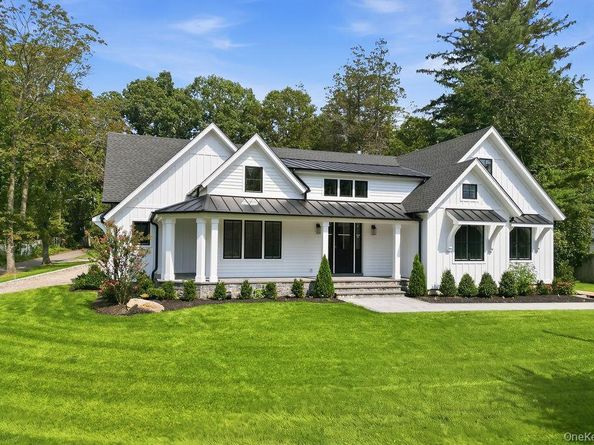 1 Timothy Lane, Huntington Station NY 11746