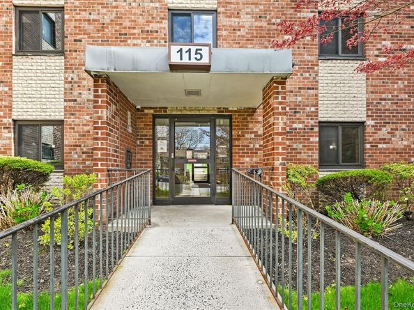 115 Dehaven Drive 302, Yonkers NY 10703