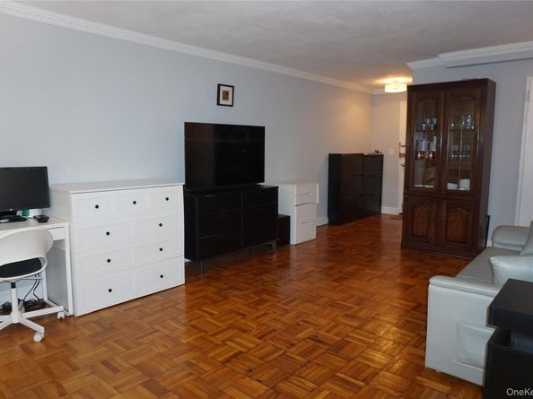 385 McLean Avenue 1G, Yonkers NY 10705