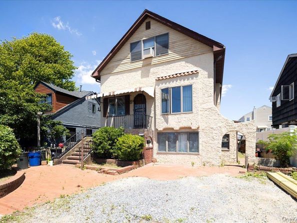 1036 California Place N, Island Park NY 11558