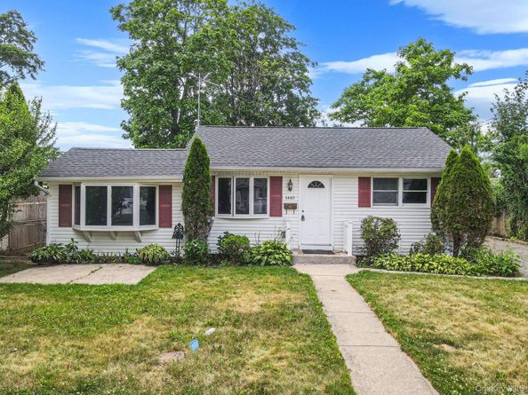 1440 Lombardy Boulevard, Bay Shore NY 11706