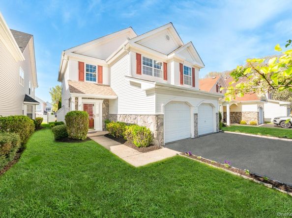 15 Sophia Drive, Middle Island NY 11953