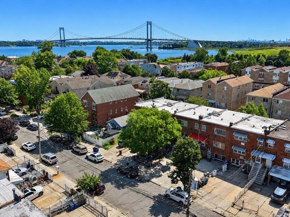 253 Robinson Avenue, Bronx NY 10465