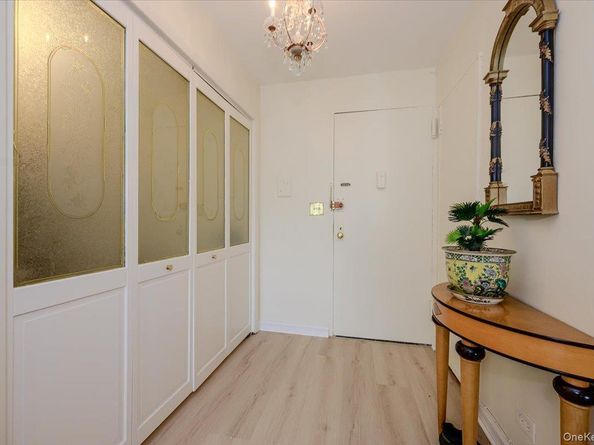 172-70 Highland Avenue 9L, Jamaica Estates NY 11432