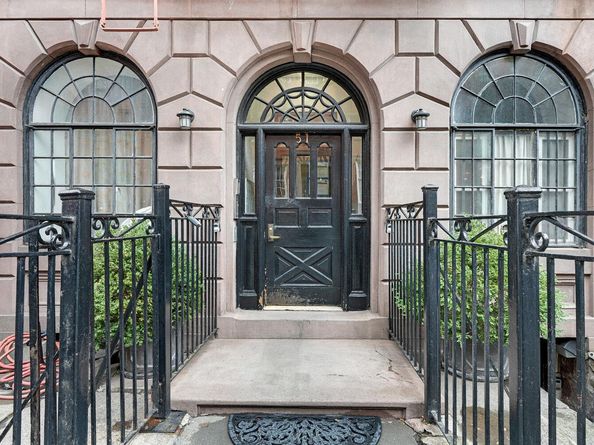 51 JANE Street 16, New York (Manhattan) NY 10014