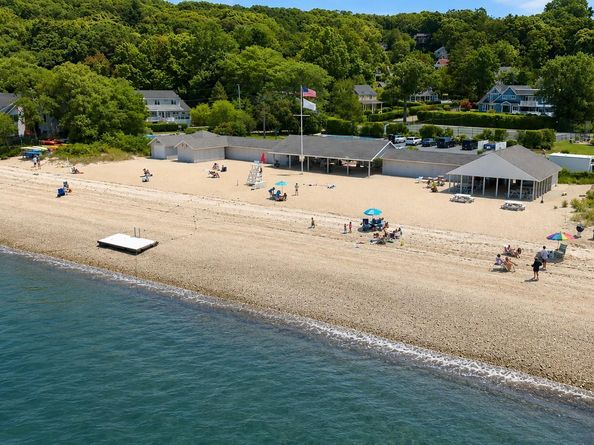 12 Valley Drive, Huntington Bay NY 11743
