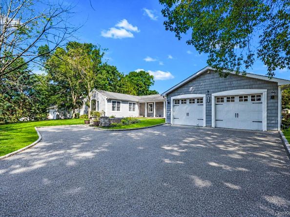 23 Cottage Drive, Farmingville NY 11738