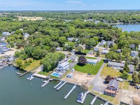 81 Beach Road, Aquebogue NY 11901