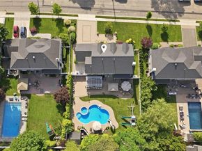 27 Davison Place, Rockville Centre NY 11570