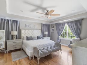 27 Davison Place, Rockville Centre NY 11570