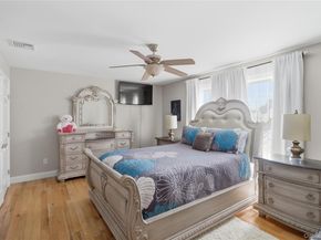 27 Davison Place, Rockville Centre NY 11570