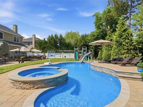 27 Davison Place, Rockville Centre NY 11570