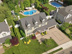 27 Davison Place, Rockville Centre NY 11570