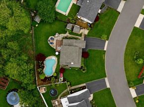 6 Lea Avenue, Manorville NY 11949